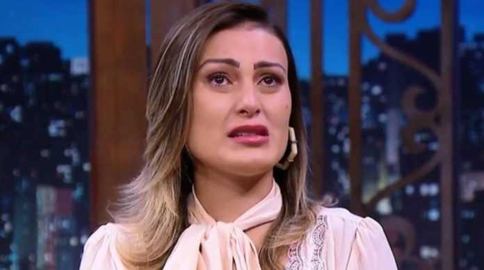 Andressa Urach processa Igreja Universal para reaver R milhões doados Portal