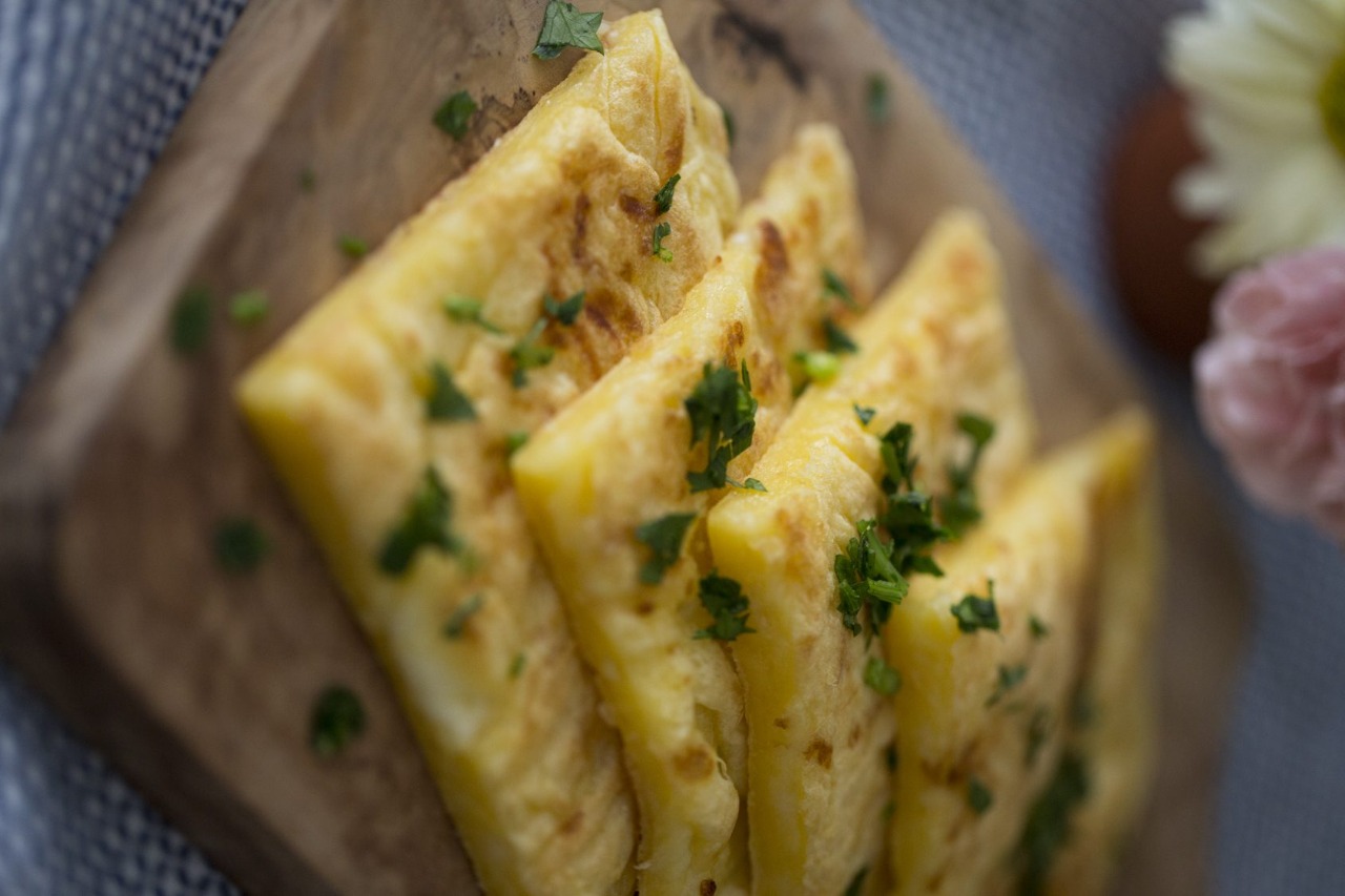 Receita de Pão de Queijo de Frigideira: dá para fazer rapidinho quando bater a fome