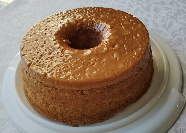 Receita de Bolo de Churros Invertido: Dá para fazer em casa com menos de 10 ingredientes