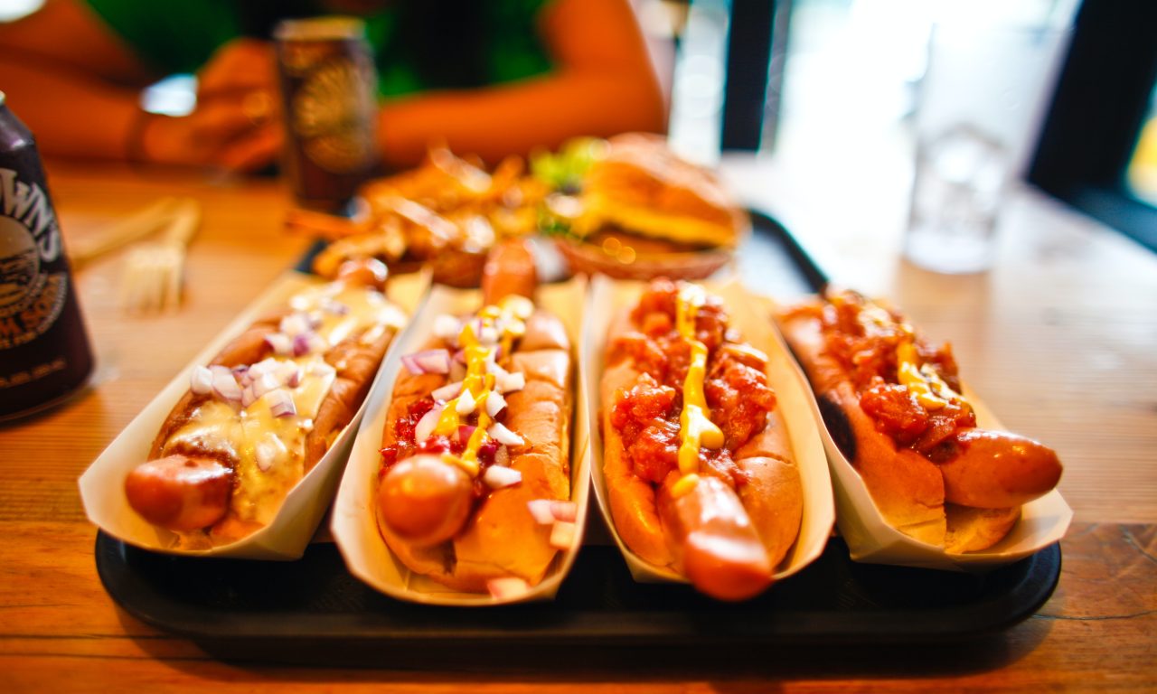 Receita de Cachorro Quente Especial para fazer em casa e comer rezando