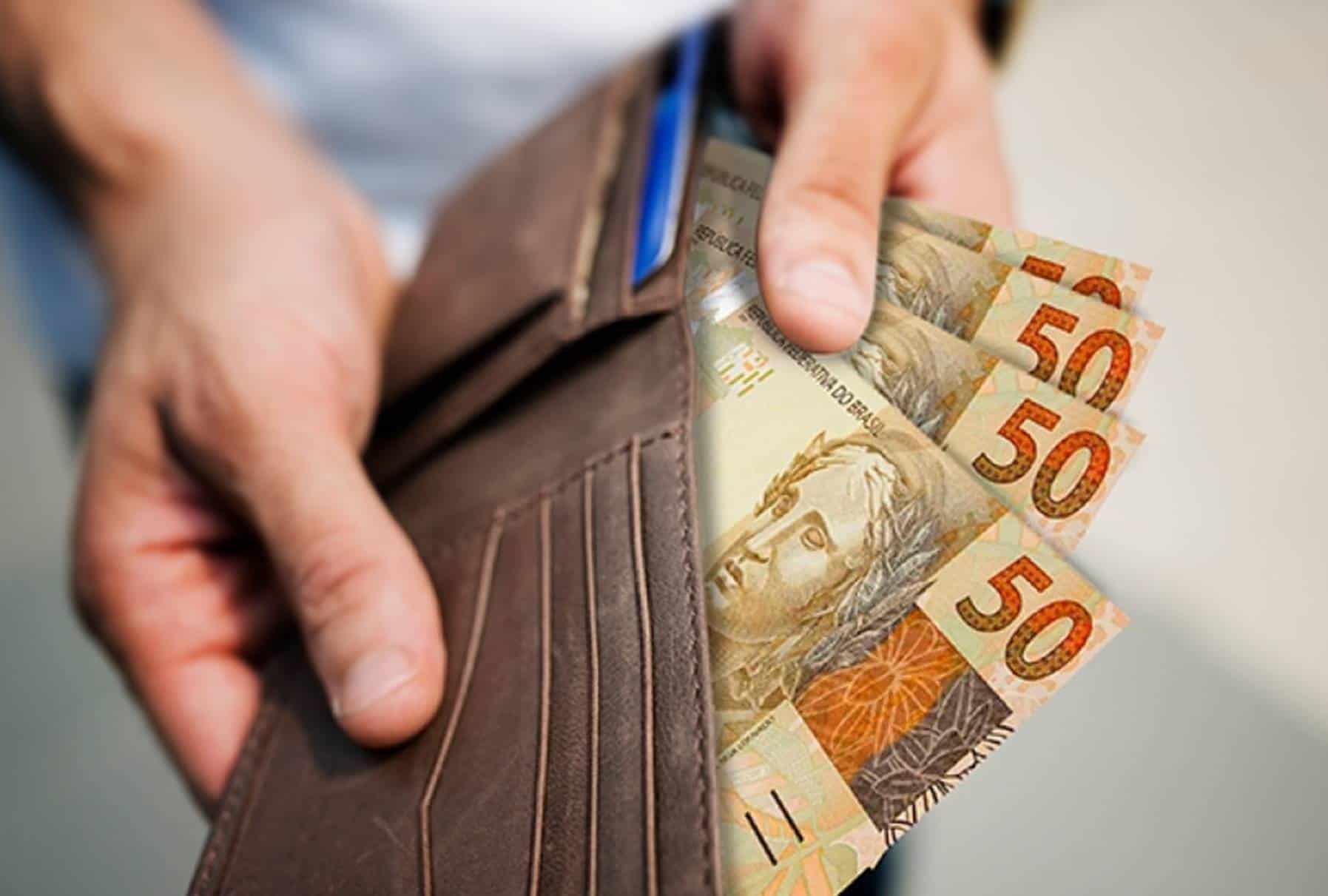 Veja terá direito de receber o pagamento do abono extra de R$ 4.500