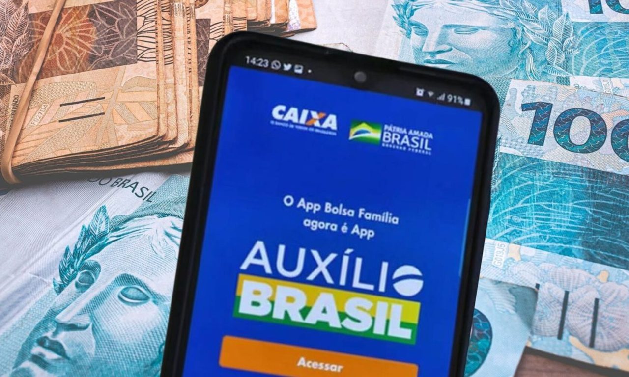 Quem tem Auxílio Brasil poderá pegar até R$ 2,5 mil; veja como